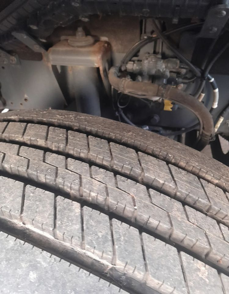 DAF XF 106 450 / BDF RETARDER - Kabiinišassiiga veoauto: pilt 2 DAF XF 106 450 / BDF RETARDER - Kabiinišassiiga veoauto: pilt 2