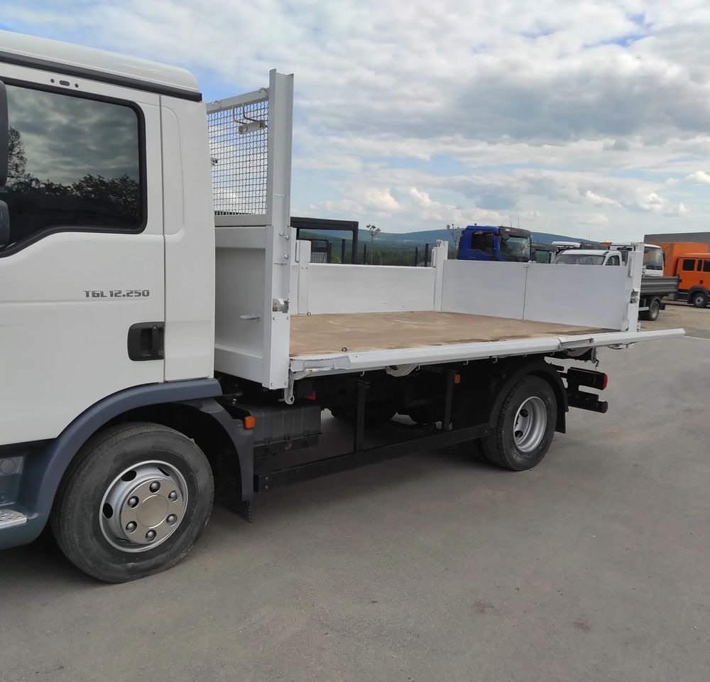 MAN TGL 12.250 /12.220 / ATEGO/ - Kallurauto: pilt 1 MAN TGL 12.250 /12.220 / ATEGO/ - Kallurauto: pilt 1