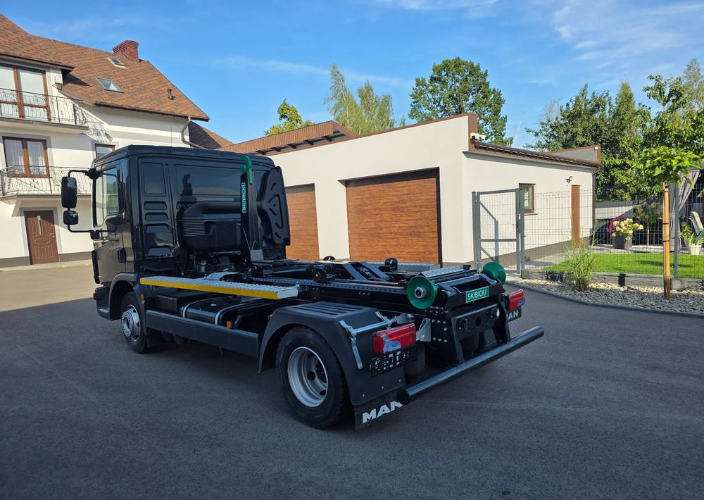 MAN TGL 12.250 nowe urządzenie hakowe SKIBICKI HKS 8/3300 ATEGO / TGM - Konkstõstukiga veoauto: pilt 3 MAN TGL 12.250 nowe urządzenie hakowe SKIBICKI HKS 8/3300 ATEGO / TGM - Konkstõstukiga veoauto: pilt 3