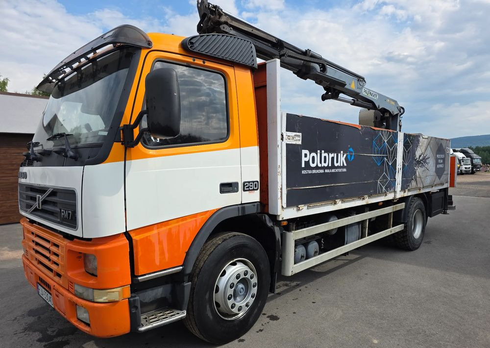Volvo FM7 - Madelveok/ Platvormveok, Kraanaga veoauto: pilt 1 Volvo FM7 - Madelveok/ Platvormveok, Kraanaga veoauto: pilt 1