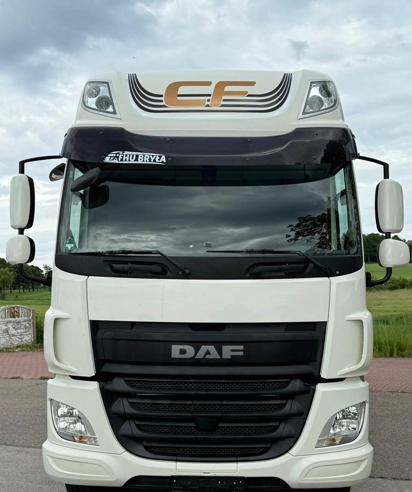 DAF CF 330/10.2017/KONTENER MEBLOWY/IZOTERMA/WINDA/18 PALET/E6/NISKI PRZEBIEG/Z NIEMIEC/JAK NOWY/DUŻY SILNIK/ - Kasti veoauto: pilt 3 DAF CF 330/10.2017/KONTENER MEBLOWY/IZOTERMA/WINDA/18 PALET/E6/NISKI PRZEBIEG/Z NIEMIEC/JAK NOWY/DUŻY SILNIK/ - Kasti veoauto: pilt 3