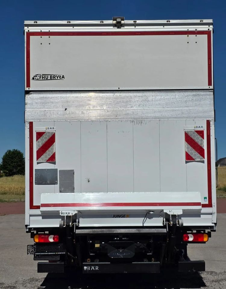 Iveco EUROCARGO 160E320/FIRANKA/WINDA/AUTOMAT/NISKI PRZEBIEG/E6/SPROWADZONY/PIERWSZY WŁAŚCICIEL - Tent veoauto: pilt 5 Iveco EUROCARGO 160E320/FIRANKA/WINDA/AUTOMAT/NISKI PRZEBIEG/E6/SPROWADZONY/PIERWSZY WŁAŚCICIEL - Tent veoauto: pilt 5