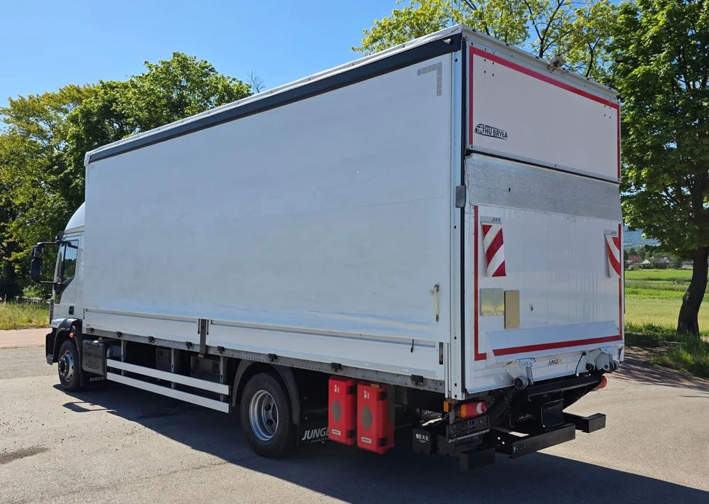 Iveco EUROCARGO 160E320/FIRANKA/WINDA/AUTOMAT/NISKI PRZEBIEG/E6/SPROWADZONY/PIERWSZY WŁAŚCICIEL - Tent veoauto: pilt 4 Iveco EUROCARGO 160E320/FIRANKA/WINDA/AUTOMAT/NISKI PRZEBIEG/E6/SPROWADZONY/PIERWSZY WŁAŚCICIEL - Tent veoauto: pilt 4