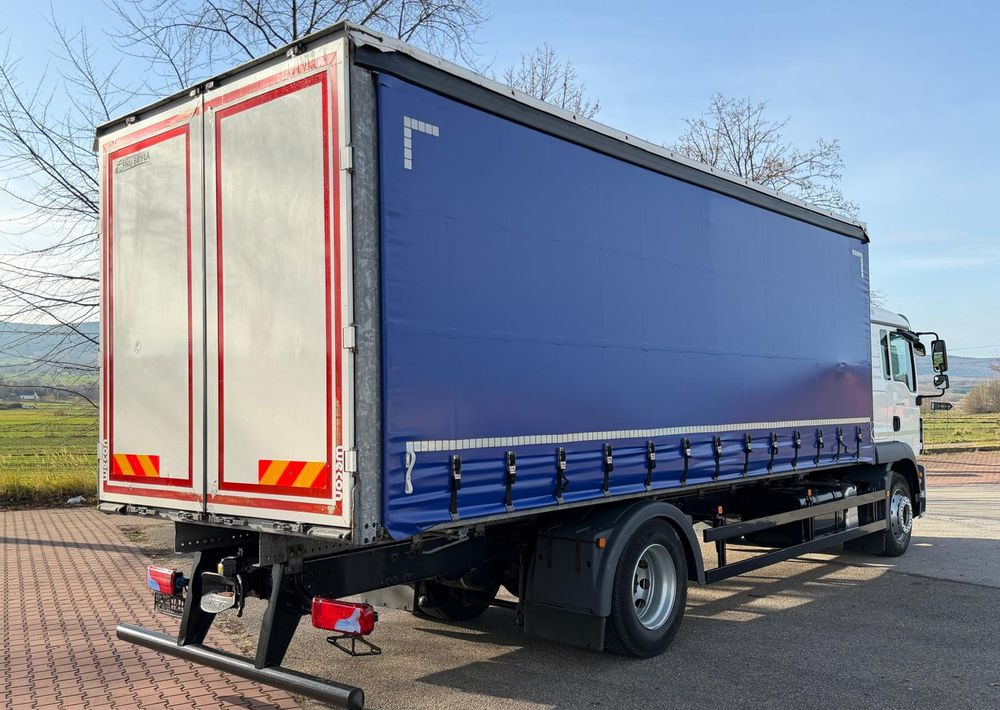 MAN TGM 15.290 / FIRANKA / 2016R / KLIMA POSTOJOWA /SPROWADZONY/ 8T ŁADOWNOŚĆ / 17 PALET / E6 / WINDA / - Tent veoauto: pilt 5 MAN TGM 15.290 / FIRANKA / 2016R / KLIMA POSTOJOWA /SPROWADZONY/ 8T ŁADOWNOŚĆ / 17 PALET / E6 / WINDA / - Tent veoauto: pilt 5