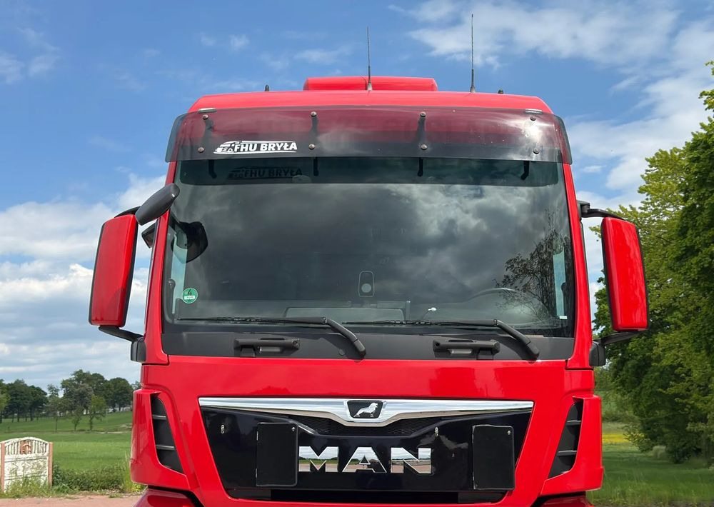 MAN TGX 26.500/LIFT/6X2/KLIMA POSTOJOWA/18PALET/E6/FIRANKA/WINDA/NISKI PRZEBIEG/JEDEN WŁAŚCICIEL/PODWIESZANA OŚ - Tent veoauto: pilt 5 MAN TGX 26.500/LIFT/6X2/KLIMA POSTOJOWA/18PALET/E6/FIRANKA/WINDA/NISKI PRZEBIEG/JEDEN WŁAŚCICIEL/PODWIESZANA OŚ - Tent veoauto: pilt 5