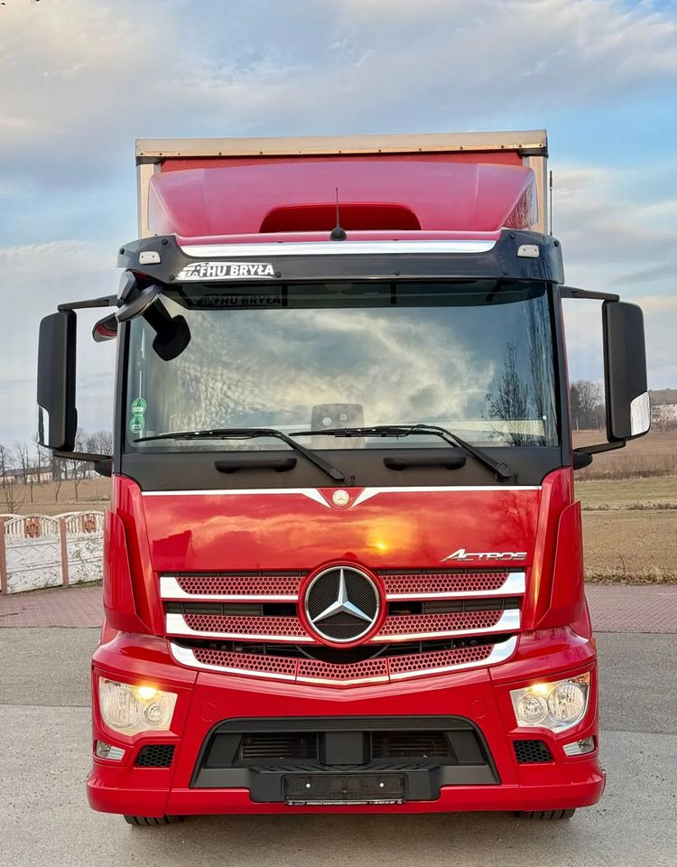Mercedes-Benz ACTROS 1830/1827/1832/FIRANKA/WINDA/18 EUROPALET/AUTOMAT/Z NIEMIEC/2017/DUŻA ŁADOWNOŚĆ - Tent veoauto: pilt 5 Mercedes-Benz ACTROS 1830/1827/1832/FIRANKA/WINDA/18 EUROPALET/AUTOMAT/Z NIEMIEC/2017/DUŻA ŁADOWNOŚĆ - Tent veoauto: pilt 5