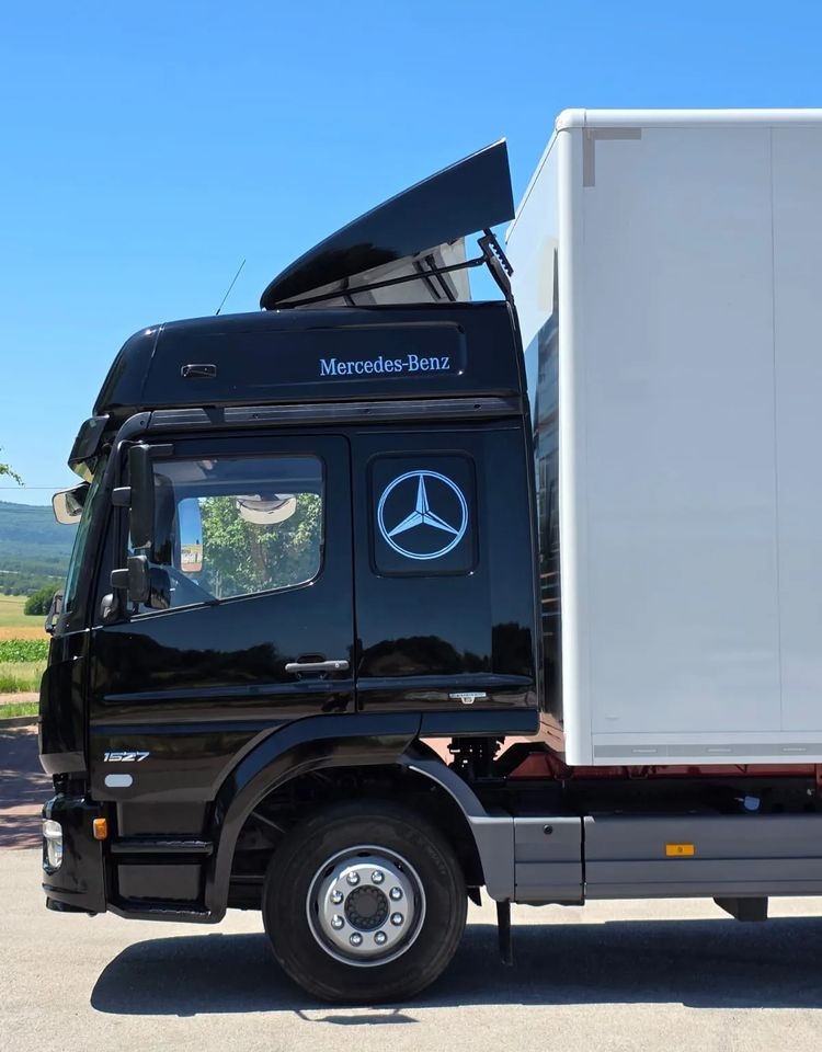 Külmutiga veoauto Mercedes-Benz ATEGO 1527/1530/IZOTERMA/WINDA/SPROWADZONY/E6/PIERWSZY WŁAŚCICIEL/AUTOMAT/18EURO PALET/STAN BARDZO DOBRY: pilt 11