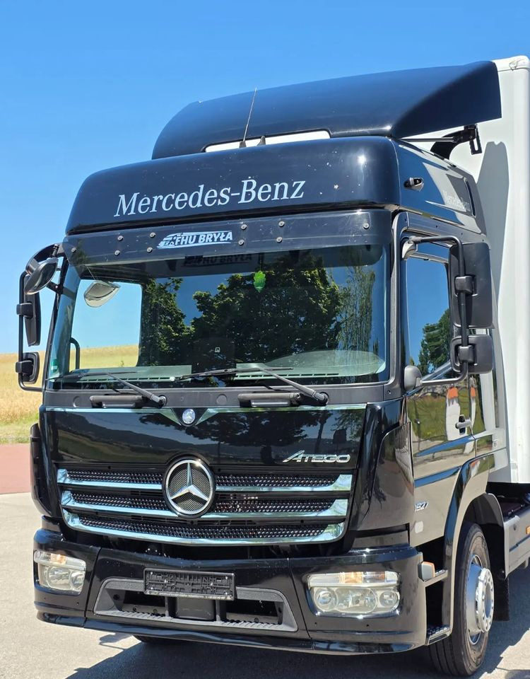 Külmutiga veoauto Mercedes-Benz ATEGO 1527/1530/IZOTERMA/WINDA/SPROWADZONY/E6/PIERWSZY WŁAŚCICIEL/AUTOMAT/18EURO PALET/STAN BARDZO DOBRY: pilt 8