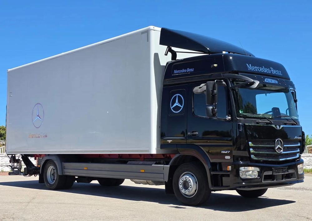 Mercedes-Benz ATEGO 1527/1530/IZOTERMA/WINDA/SPROWADZONY/E6/PIERWSZY WŁAŚCICIEL/AUTOMAT/18EURO PALET/STAN BARDZO DOBRY - Külmutiga veoauto: pilt 1 Mercedes-Benz ATEGO 1527/1530/IZOTERMA/WINDA/SPROWADZONY/E6/PIERWSZY WŁAŚCICIEL/AUTOMAT/18EURO PALET/STAN BARDZO DOBRY - Külmutiga veoauto: pilt 1