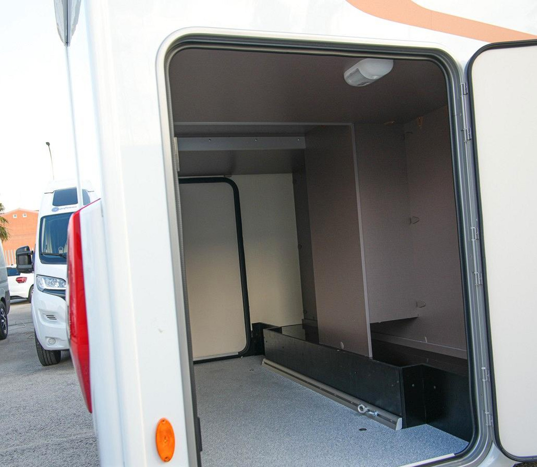 Burstner lyseo td 690 privilege - Alkooven: pilt 5 Burstner lyseo td 690 privilege - Alkooven: pilt 5