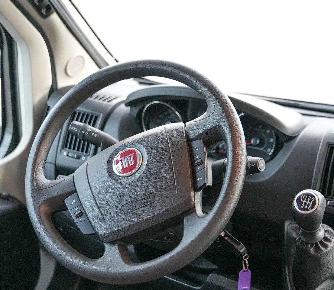 Knaus LIVE TRAVELLER 600 - Alkooven: pilt 4 Knaus LIVE TRAVELLER 600 - Alkooven: pilt 4