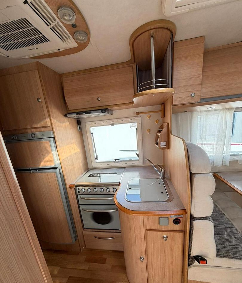 - Matkaauto: pilt 5 - Matkaauto: pilt 5