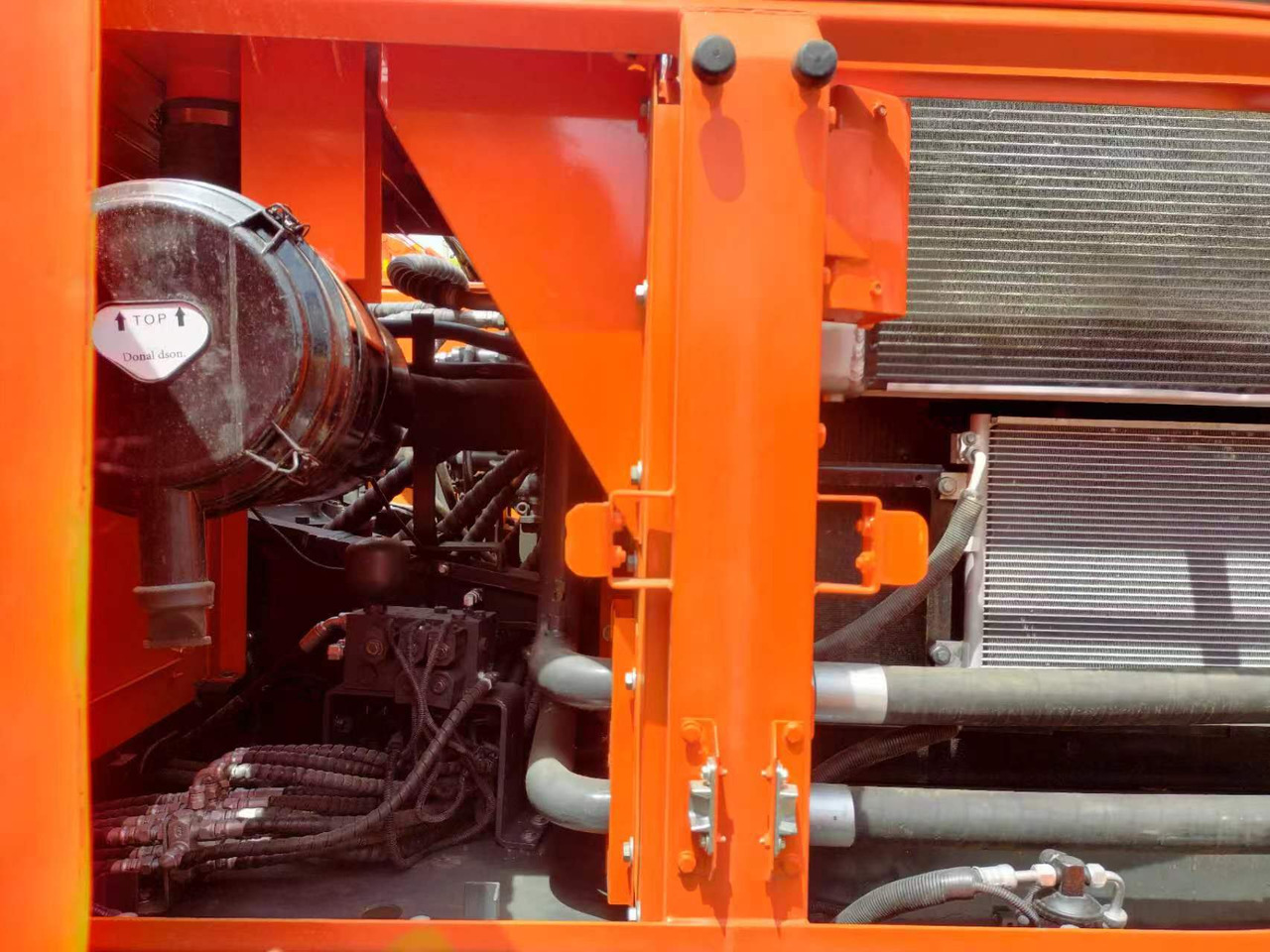 Doosan DX 300 Korea imports doosan DX300 - Lintekskavaator: pilt 3 Doosan DX 300 Korea imports doosan DX300 - Lintekskavaator: pilt 3