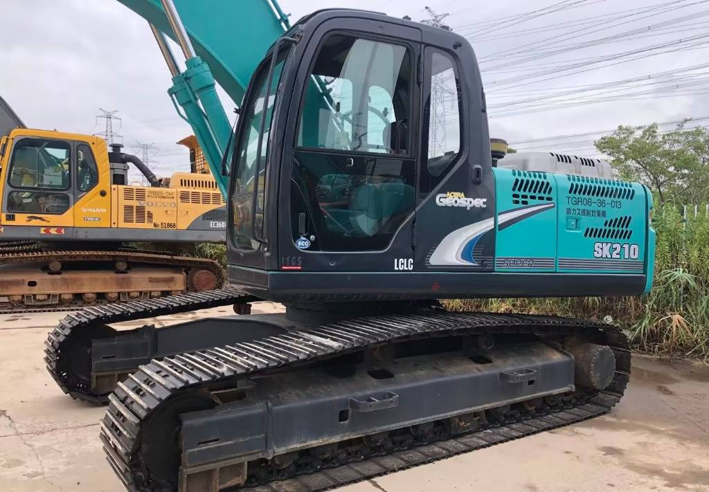 Kobelco SK 210-8 - Lintekskavaator: pilt 3 Kobelco SK 210-8 - Lintekskavaator: pilt 3