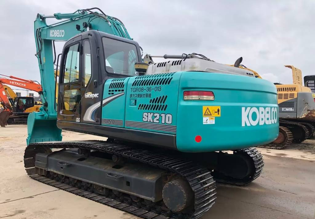 Kobelco SK 210-8 - Lintekskavaator: pilt 2 Kobelco SK 210-8 - Lintekskavaator: pilt 2