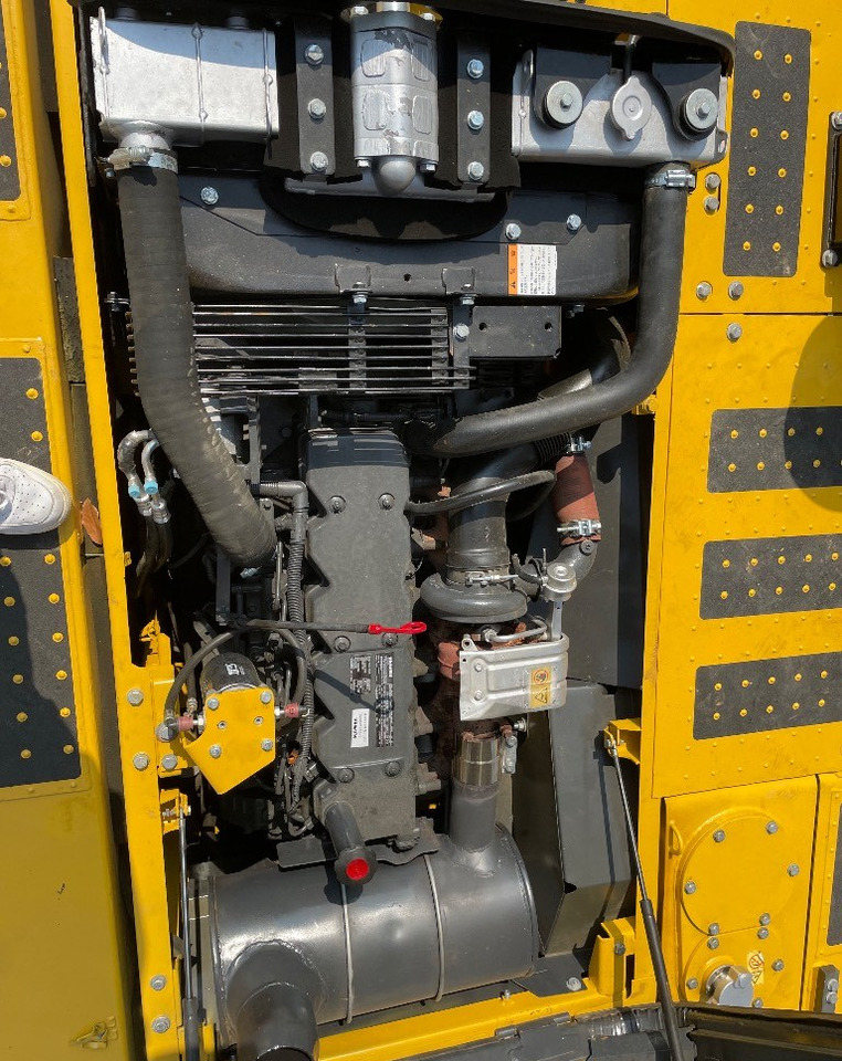 Lintekskavaator Komatsu PC 240 PC220 PC240-8: pilt 10