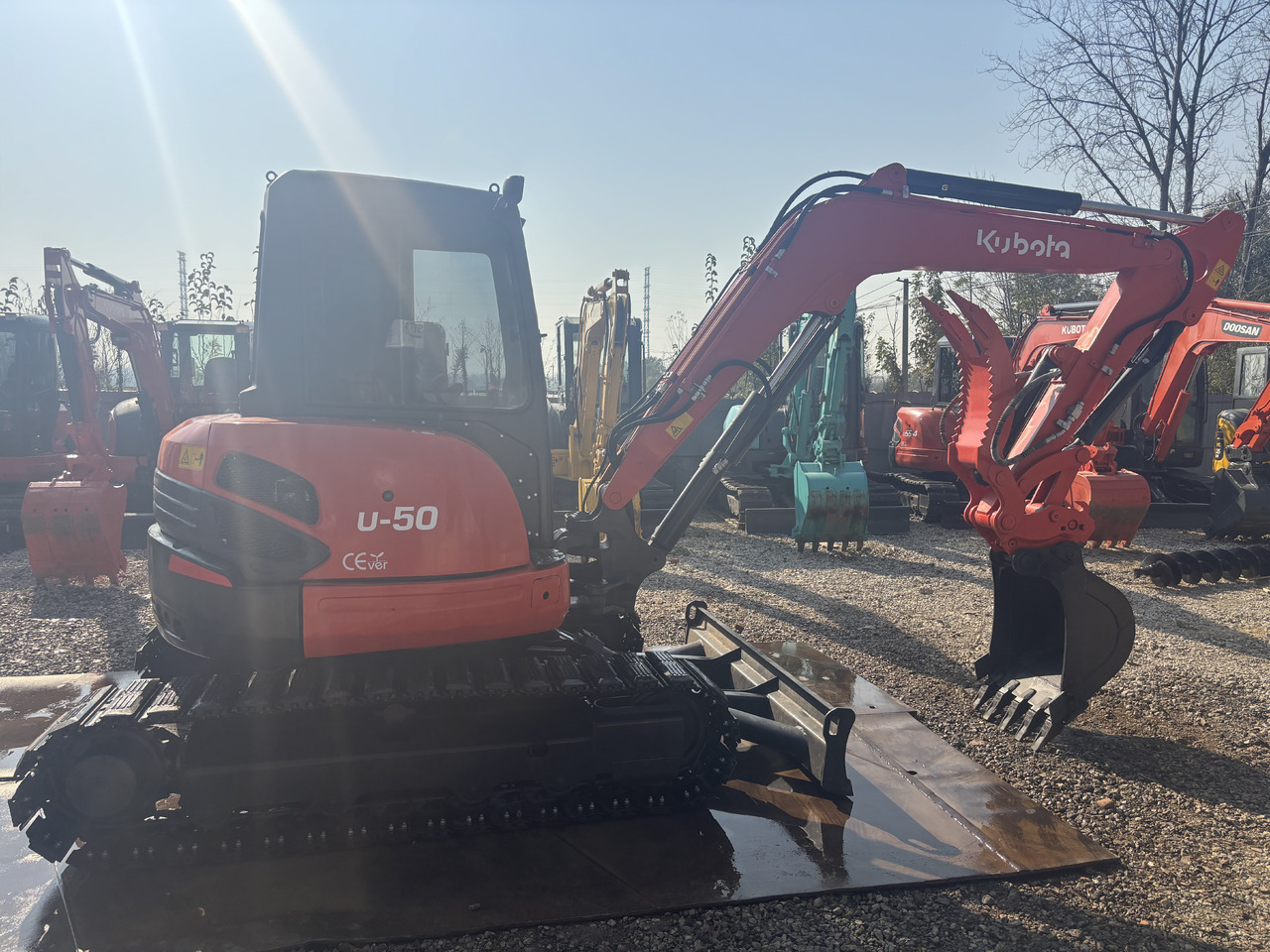 Kubota U50-4 - Miniekskavaator: pilt 1 Kubota U50-4 - Miniekskavaator: pilt 1