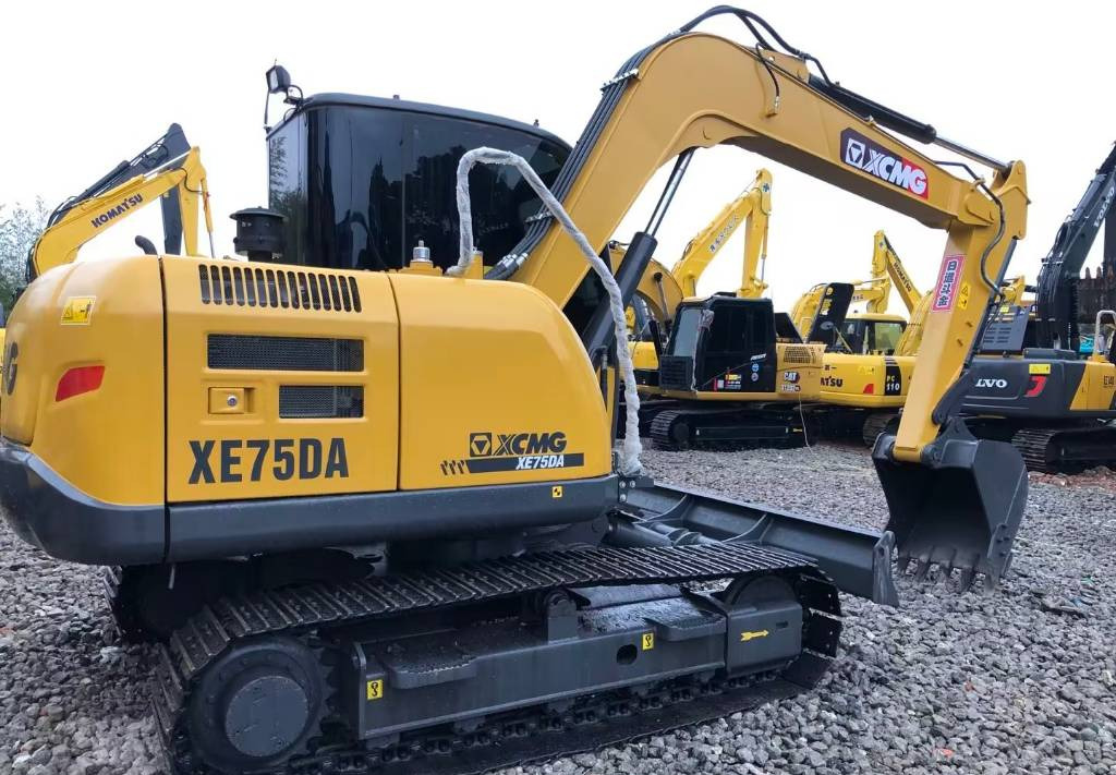 XCMG XE 75 DA XE75 - Miniekskavaator: pilt 4 XCMG XE 75 DA XE75 - Miniekskavaator: pilt 4