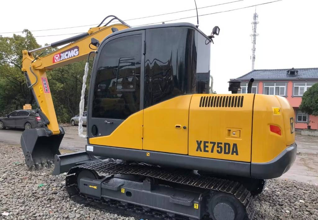 XCMG XE 75 DA XE75 - Miniekskavaator: pilt 3 XCMG XE 75 DA XE75 - Miniekskavaator: pilt 3