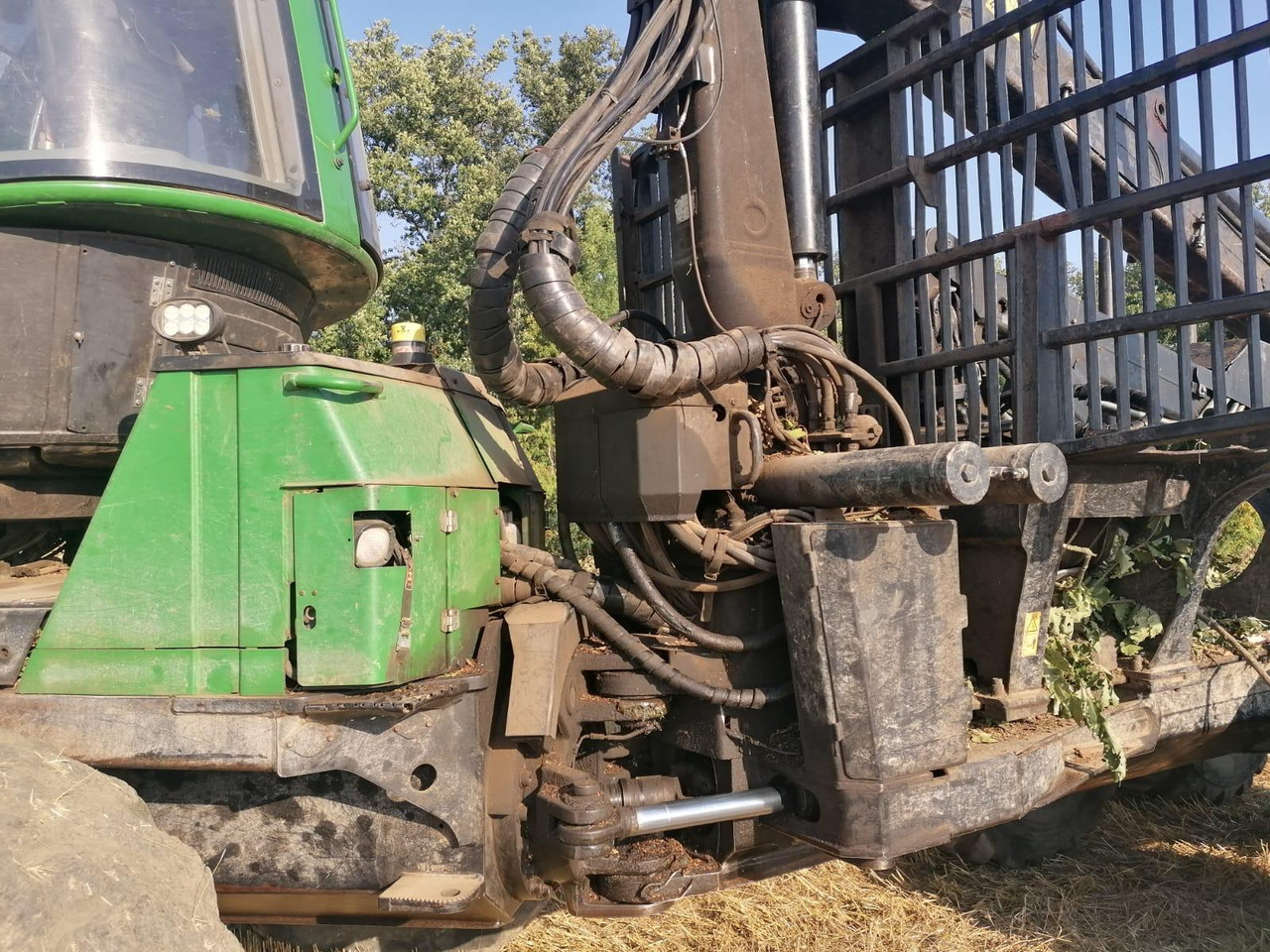 JOHN DEERE 1910E - Forwarder: pilt 5 JOHN DEERE 1910E - Forwarder: pilt 5
