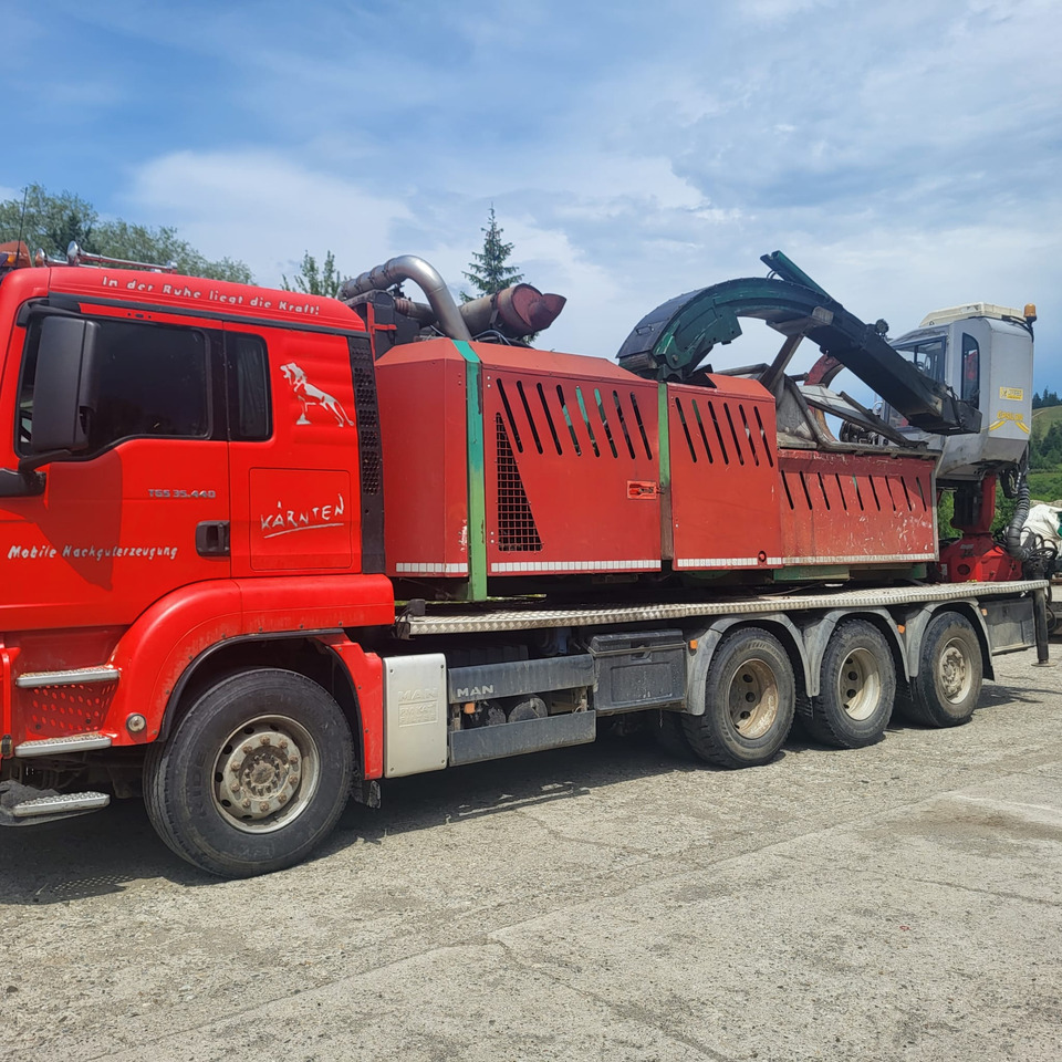 MUS-MAX Wood Terminator 10XL DLK - Puiduhakkurid: pilt 1 MUS-MAX Wood Terminator 10XL DLK - Puiduhakkurid: pilt 1