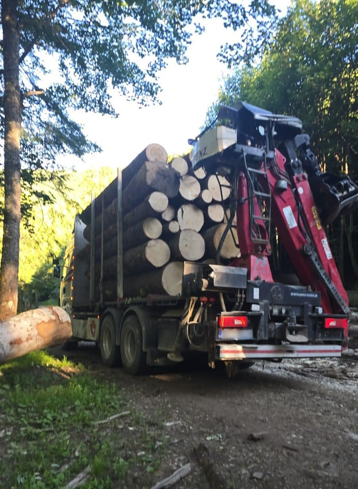SCANIA R560 V8 - Metsaveok, Kraanaga veoauto: pilt 3 SCANIA R560 V8 - Metsaveok, Kraanaga veoauto: pilt 3