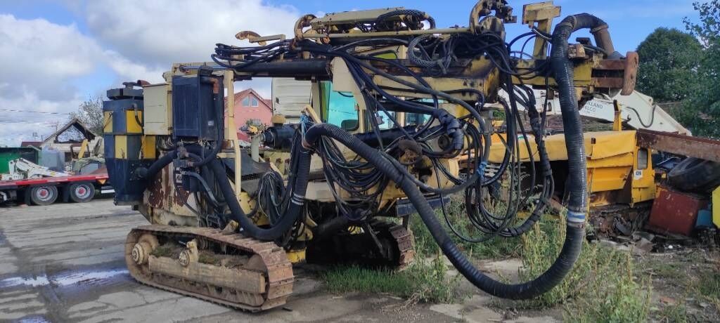 Atlas Copco ROC 812 Atlas Copco ROC 812 - Puurimisplatvorm: pilt 1 Atlas Copco ROC 812 Atlas Copco ROC 812 - Puurimisplatvorm: pilt 1