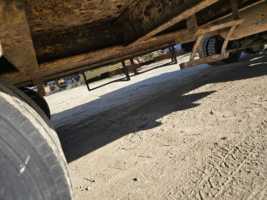 Bertoja 3 - Madal platvormpoolhaagis: pilt 4 Bertoja 3 - Madal platvormpoolhaagis: pilt 4