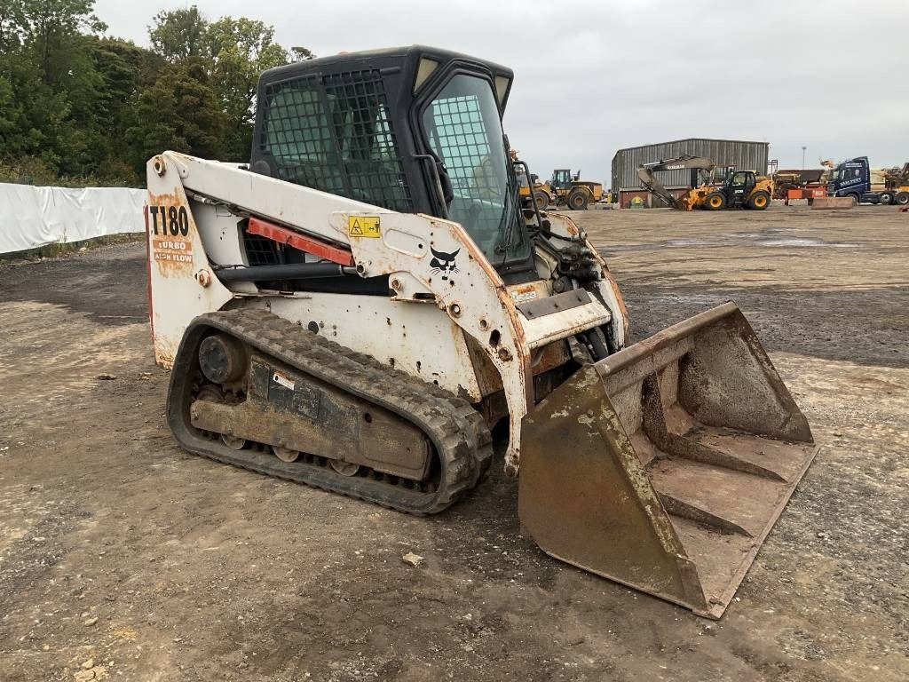 Bobcat T 180 - Kompaktlaadur: pilt 5 Bobcat T 180 - Kompaktlaadur: pilt 5