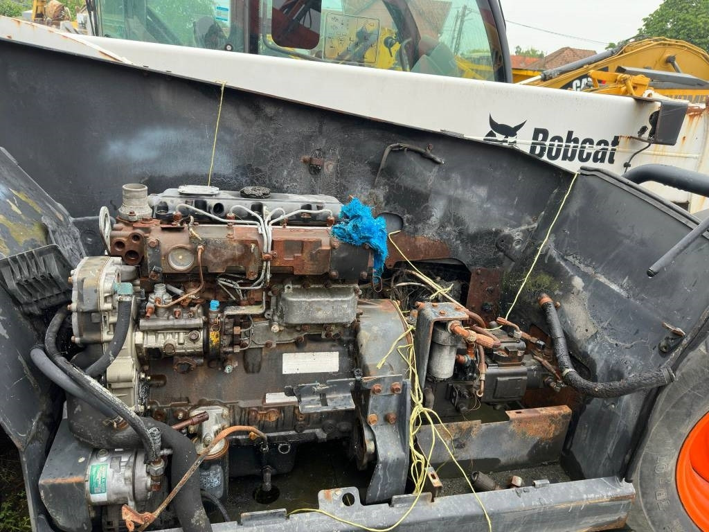 Teleskooplaadur Bobcat TL 470 FOR PARTS OR COMPLETE: pilt 7