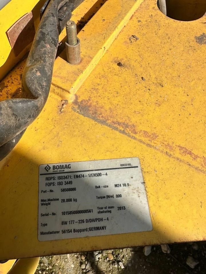 Bomag BW 177-226 D/DH CABIN - Kabiin - Ehitusmasinad: pilt 4 Bomag BW 177-226 D/DH CABIN - Kabiin - Ehitusmasinad: pilt 4
