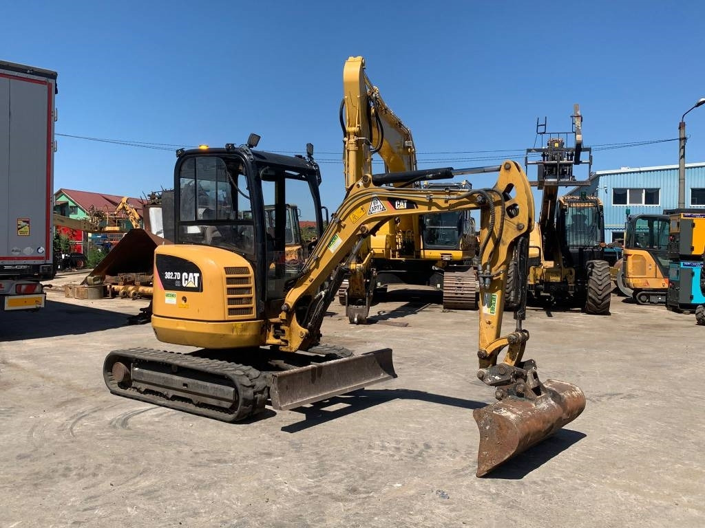 CAT 302.7 CR  - Miniekskavaator: pilt 2 CAT 302.7 CR  - Miniekskavaator: pilt 2