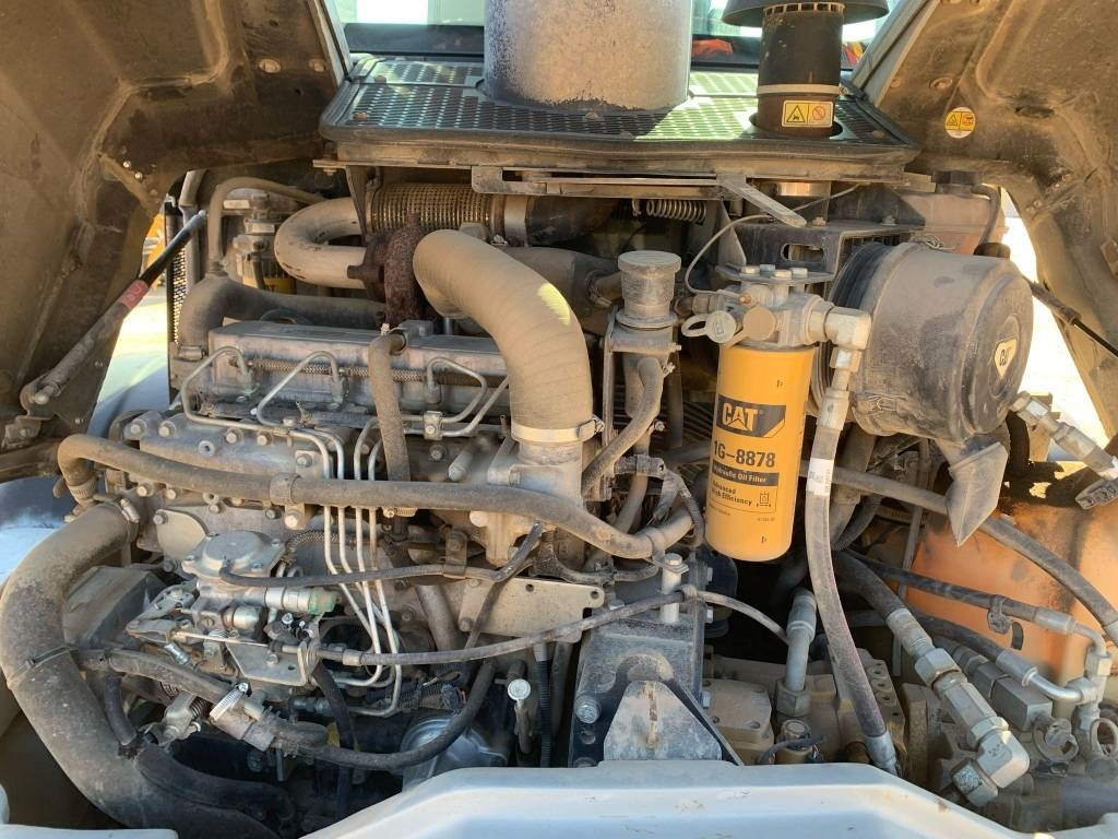 Rataslaadur CAT 908H: pilt 10