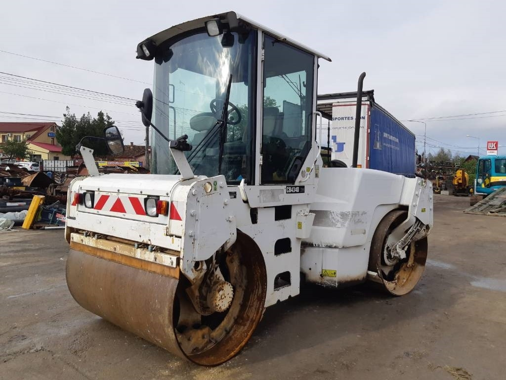CAT CB 434 D - Teerull: pilt 1 CAT CB 434 D - Teerull: pilt 1