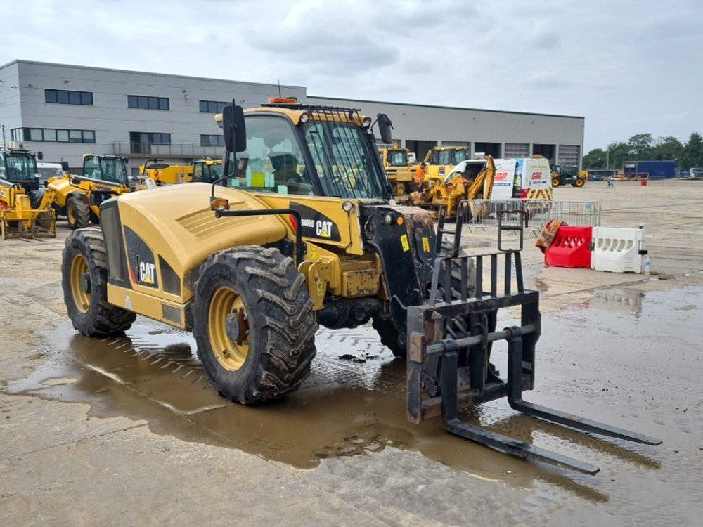 CAT TH 408 D - Teleskooplaadur: pilt 3 CAT TH 408 D - Teleskooplaadur: pilt 3