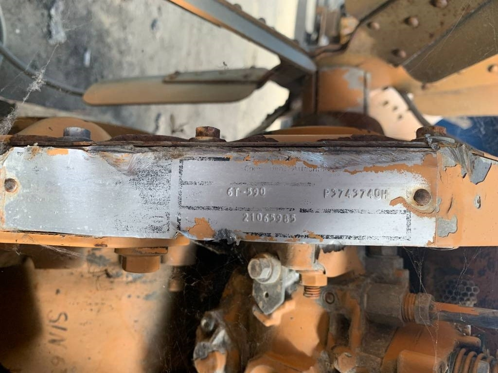 Case 6T-590 - Mootor - Ehitusmasinad: pilt 3 Case 6T-590 - Mootor - Ehitusmasinad: pilt 3