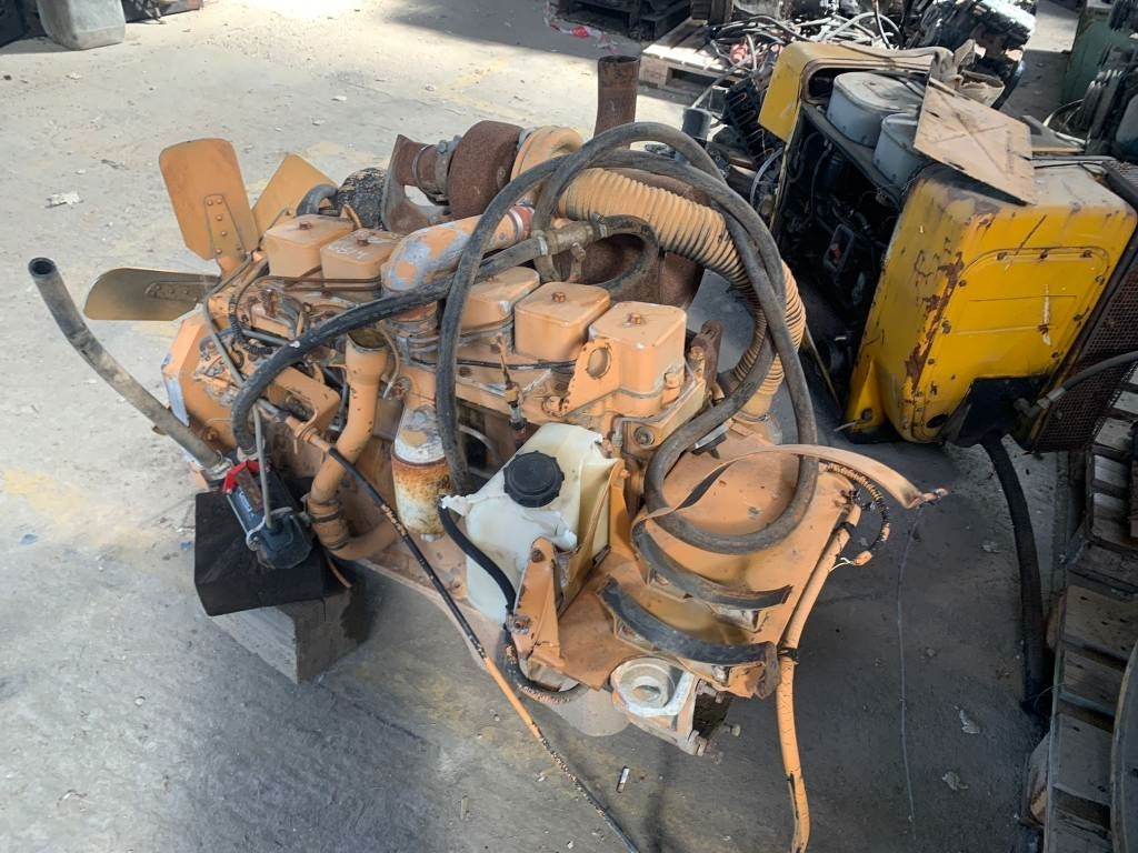 Case 6T-590 - Mootor - Ehitusmasinad: pilt 4 Case 6T-590 - Mootor - Ehitusmasinad: pilt 4