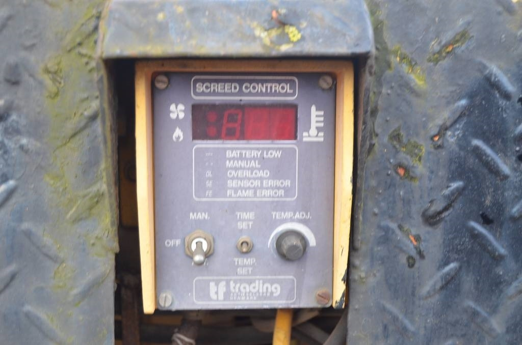 Demag DF 100 P - Asfaldilaotur: pilt 3 Demag DF 100 P - Asfaldilaotur: pilt 3