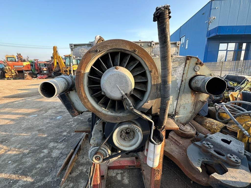 Deutz F10L413 FW - Mootor - Ehitusmasinad: pilt 4 Deutz F10L413 FW - Mootor - Ehitusmasinad: pilt 4