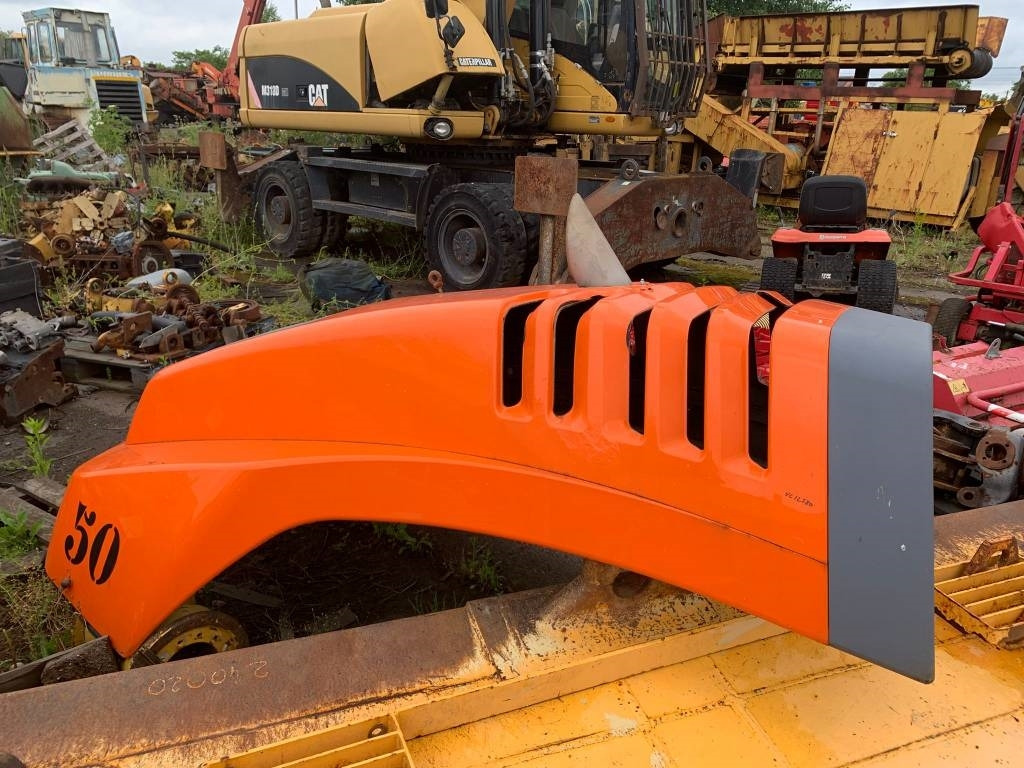 Hamm H16i H18i H20i BONNET - Raam/ Konstruktsioon - Ehitusmasinad: pilt 3 Hamm H16i H18i H20i BONNET - Raam/ Konstruktsioon - Ehitusmasinad: pilt 3