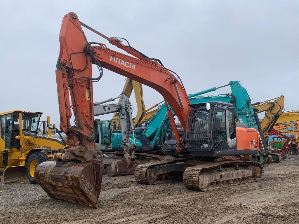 Hitachi ZX 250 LC N-3 - Lintekskavaator: pilt 1 Hitachi ZX 250 LC N-3 - Lintekskavaator: pilt 1