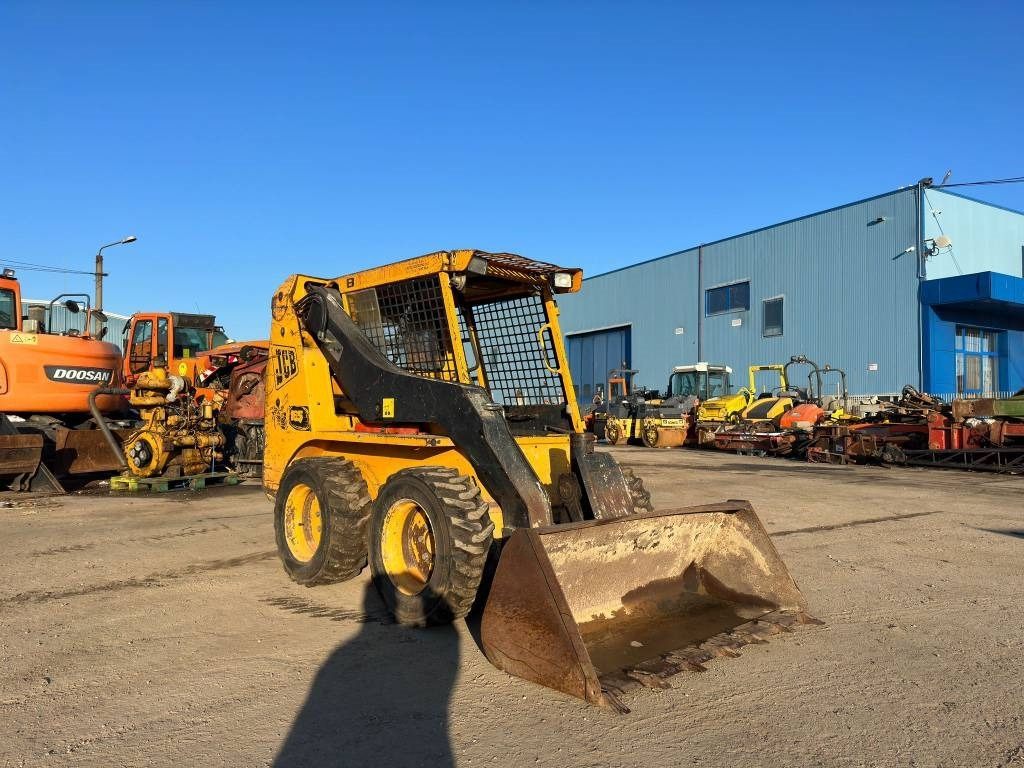 JCB 165 - Kompaktlaadur: pilt 1 JCB 165 - Kompaktlaadur: pilt 1