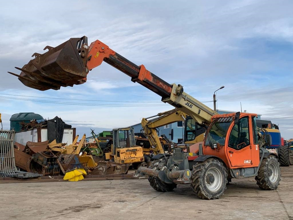 JLG 3512 - Teleskooplaadur: pilt 1 JLG 3512 - Teleskooplaadur: pilt 1
