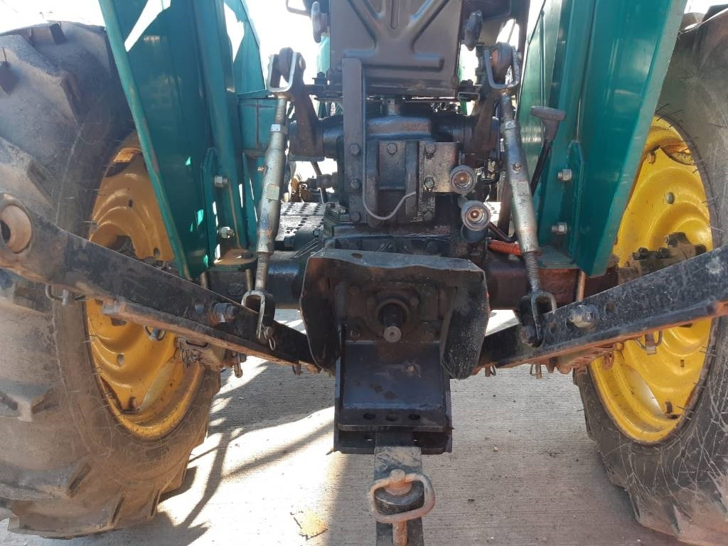 Jinma 254 - Traktor: pilt 4 Jinma 254 - Traktor: pilt 4