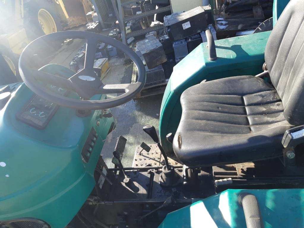 Jinma 254 - Traktor: pilt 5 Jinma 254 - Traktor: pilt 5