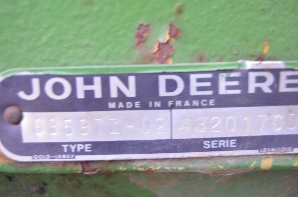 John Deere 3659 TZ - Mootor - Põllutööseade: pilt 4 John Deere 3659 TZ - Mootor - Põllutööseade: pilt 4