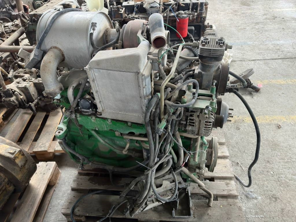 John Deere 6068 ENGINE - Mootor - Põllutööseade: pilt 2 John Deere 6068 ENGINE - Mootor - Põllutööseade: pilt 2