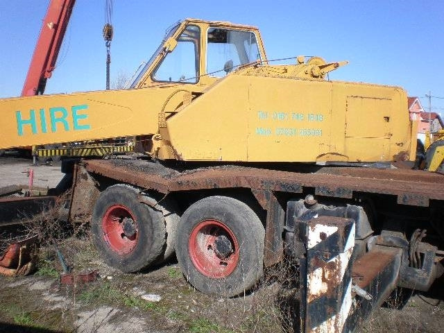 Kato 16T - Autokraana: pilt 3 Kato 16T - Autokraana: pilt 3