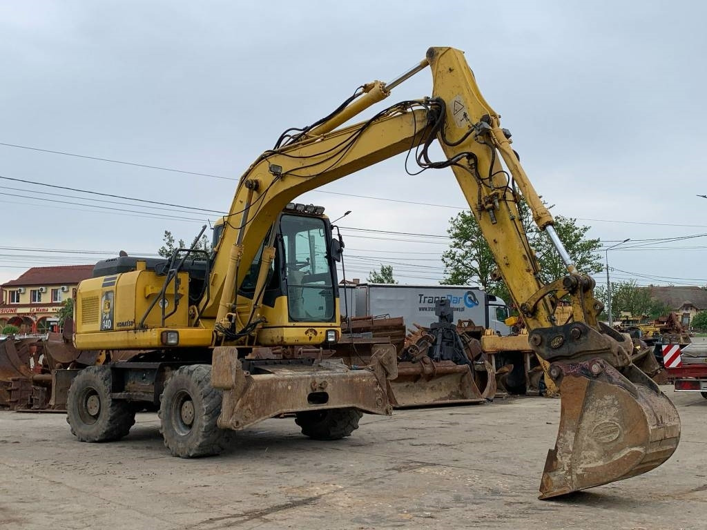 Komatsu PW 140-7 - Ratastel ekskavaator: pilt 5 Komatsu PW 140-7 - Ratastel ekskavaator: pilt 5