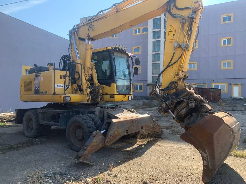 Komatsu PW180-E0+Engcon Rototilt - Ratastel ekskavaator: pilt 5 Komatsu PW180-E0+Engcon Rototilt - Ratastel ekskavaator: pilt 5
